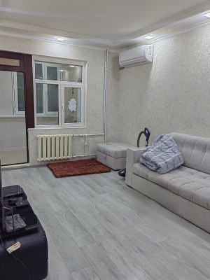 2-комнатная квартира на массиве Лисунова 1