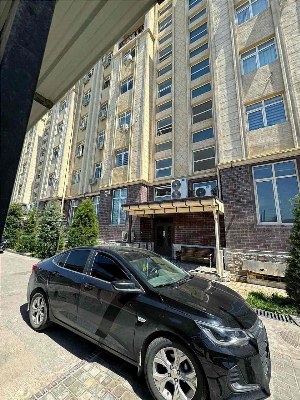 3-комнатная квартира в новостройке, Паркентский