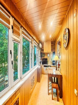 4-комнатная квартира, 75 м2, 2 этаж, Чиланзар