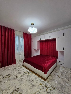 4-комнатная квартира на 5 этаже, 90 м2