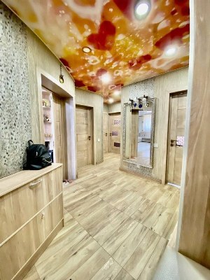 4-комнатная квартира на Ц-1, 97 кв.м