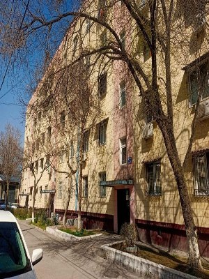 4-комнатная квартира в Мирабадском районе