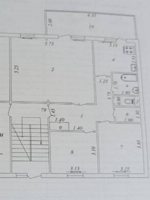 4-комнатная квартира в Мирзо Улугбекском районе