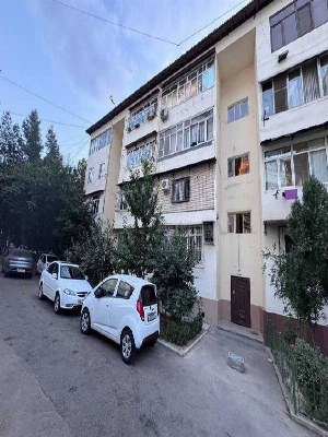 Четырехкомнатная квартира на Ц6, метро Минор