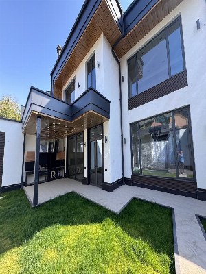 Двухэтажный дом 450 м2 в Мирзо-Улугбекском районе