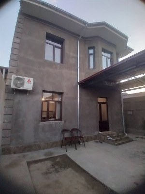 Двухэтажный дом 5 комнат в Кибрайском районе