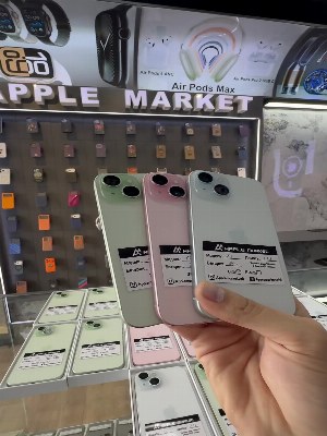 iPhone 15 128GB