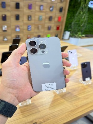 iPhone 15 Pro 256GB Natural Titanium