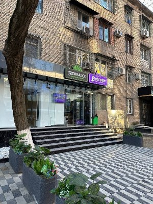 Коммерческое помещение на первой линии, Ц1