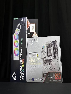 Комплект AMD Ryzen 7 9800X3D, ROG Strix B850-A, Arctic Freezer III