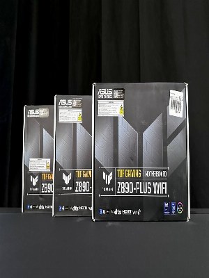 Материнская плата Asus TUF Gaming Z890-Plus WiFi