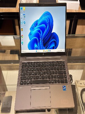 Ноутбук HP ZBook Firefly 14 G8