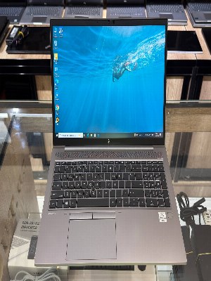 Ноутбук HP ZBook Firefly 15 G7