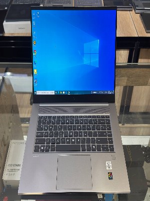 Ноутбук HP ZBook Studio G7