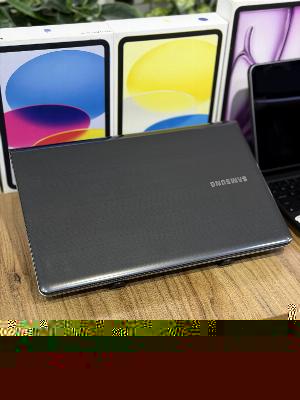 Ноутбук Samsung 16 дюймов AMD A10-4600M 8GB 700GB