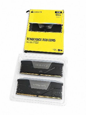 Оперативная память Corsair Vengeance RGB DDR5 64GB 6400MHz CL32