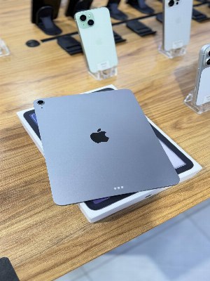 Планшет Apple iPad Air M3 128GB Space Gray
