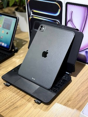 Планшет Apple iPad Pro 11 дюймов 256GB M5