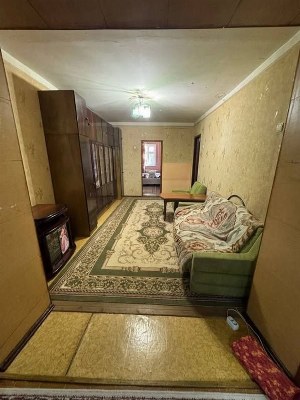 Продается 2-комнатная квартира на Чиланзаре 9 квартал