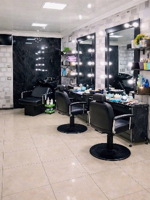 Продается готовый бизнес салон красоты на первом этаже