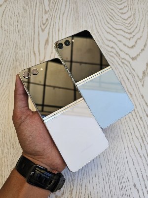 Samsung Galaxy Z Flip 5 256GB