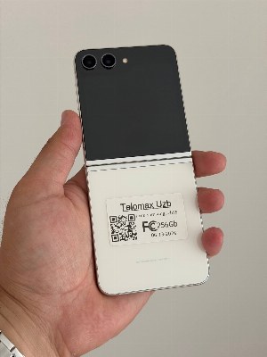 Samsung Galaxy Z Flip 5 5G