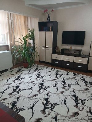 Сдается 2-комнатная квартира, 60 м2, ул. Бабура