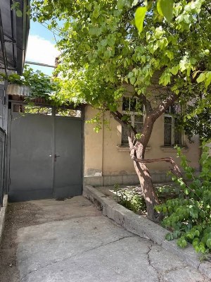 Участок 1.7 сотки в районе парка Фурката