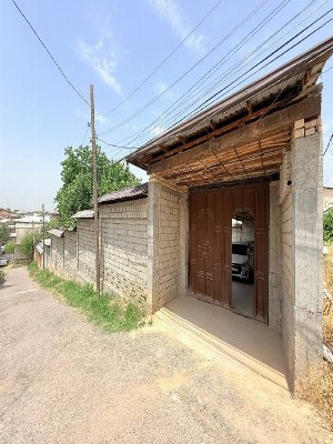 Участок 6 соток в махалле Парвоз