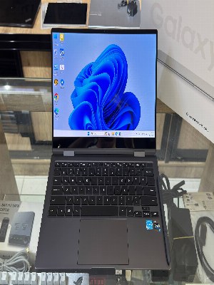 Ультрабук Samsung Galaxy Book2 360