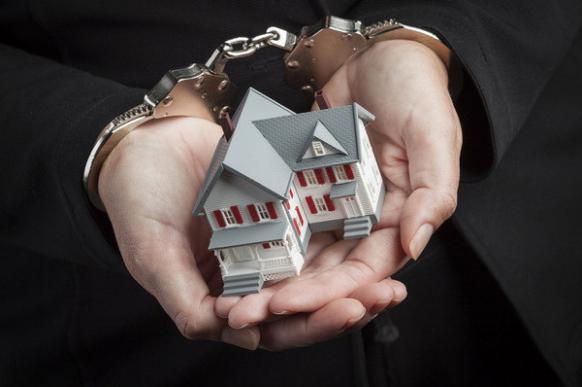 Осторожно мошенники: популярные схемы при продаже вторички