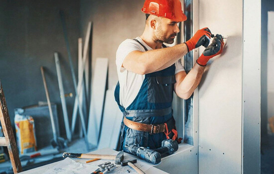 Кому доверить ремонт квартиры под ключ в новостройке, фирме или частному мастеру