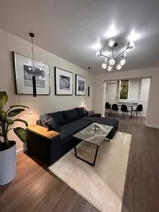 2-комнатная квартира, 60 кв.м, Новомосковская улица