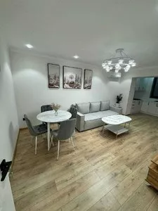 2-комнатная квартира, 60 м², 2/4 этаж, Госпитальный базар