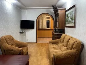 2-комнатная квартира, 60 м², 3/4 этаж, ЦУМ