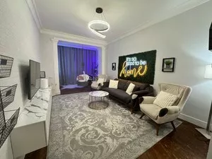 2-комнатная квартира, 65 м², 1/4 этаж, ул. Аккурган