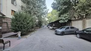 2-комнатная квартира, 65 м2, Буз базар