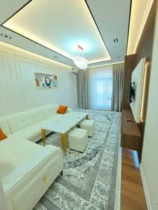 2-комнатная квартира на 6 этаже, 62 м2, район Рудаки
