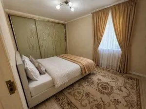 2-комнатная квартира на Буюк Ипак Йули, 42 м2