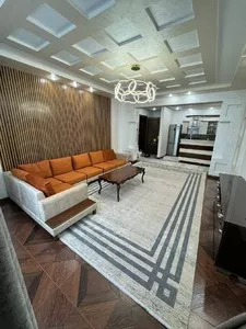 2-комнатная квартира на метро Ойбек