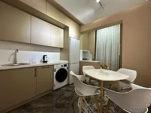 2-комнатная квартира на Ц-2, 60 м2