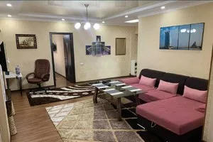 2-комнатная квартира на Ц4, 60 м2