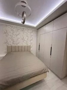 2-комнатная квартира (переделана в 3-комнатную) в Мирзо-Улугбекском районе, 60 м²