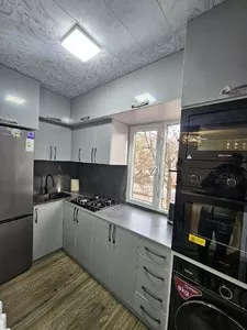 2-комнатная квартира переделанная в 3-комнатную, 50 кв.м, БУЗ-1