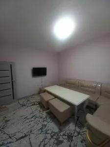 2-комнатная квартира в аренду, 6 микрорайон, Андижан