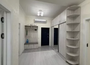 2-комнатная квартира в аренду в Яшнобаде, 9/10 эт., 70 м²