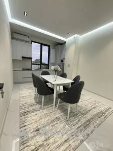 2-комнатная квартира в ЖК Караван Авеню, 65 м2