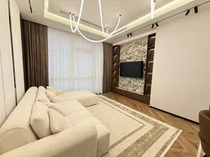 2-комнатная квартира в ЖК Piramid Tower, 64 м2