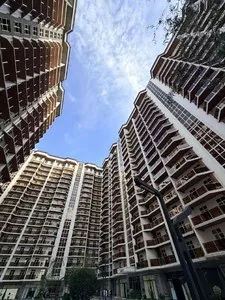 2-комнатная квартира в новостройке ЖК Хон Сарой, Юнусабад