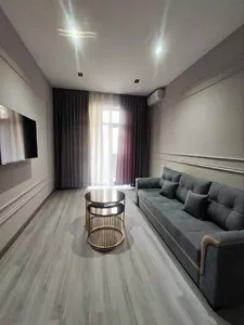 2-комнатная квартира в новостройке, Яккасарайский район, 75 м²